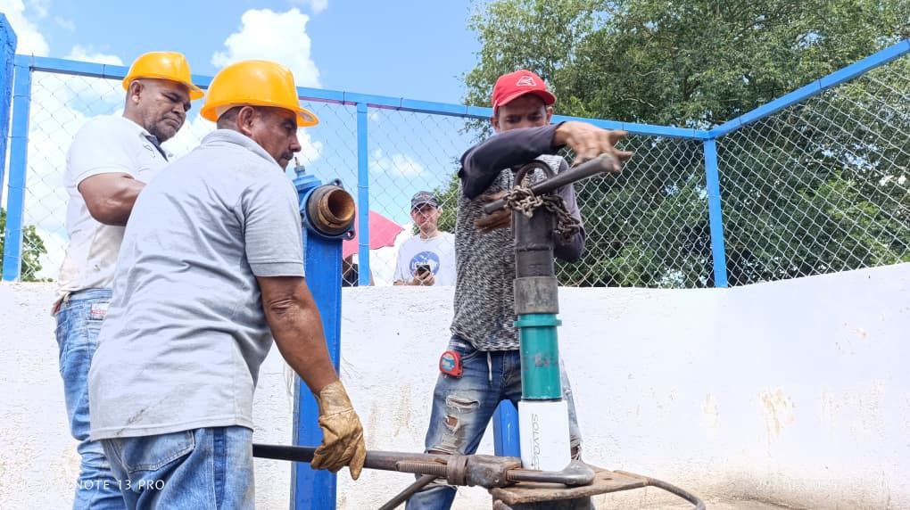 Gobierno Bolivariano garantiza agua a 564 familias con activación de pozo profundo en Yaracuy